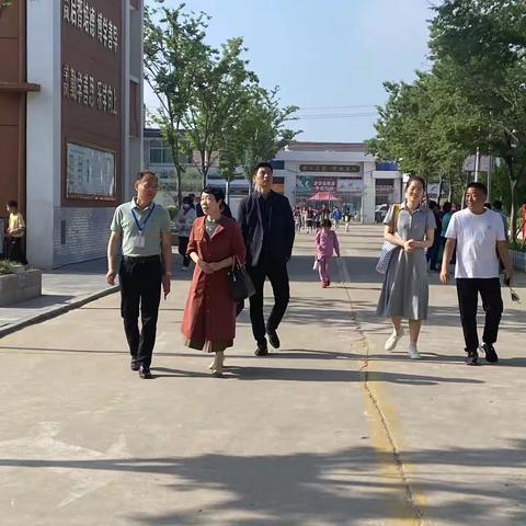 名师引领促成长  送教下乡谱新篇--县教师发展中心小学组赴北丁集中心小学开展“送教助学”活动