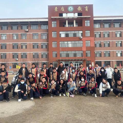 风华正茂少年强 基地实践展英姿——24中学参加素质教育基地活动纪实