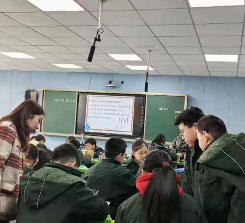 教研花开四月天  同心掬得满庭芳