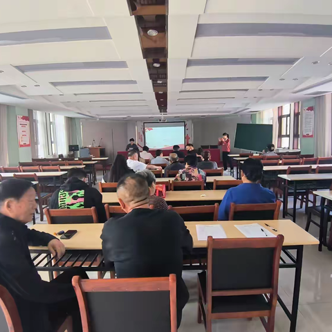 泺口街道北闸子社区开展反邪教宣传