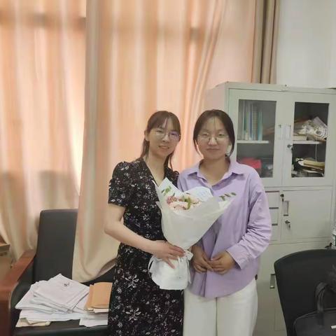 讲台躬行，追梦未来——记上饶市实验中学实习队第十七周