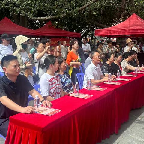 进社区  庆“七一”追寻红色印记 坚守初心使命”