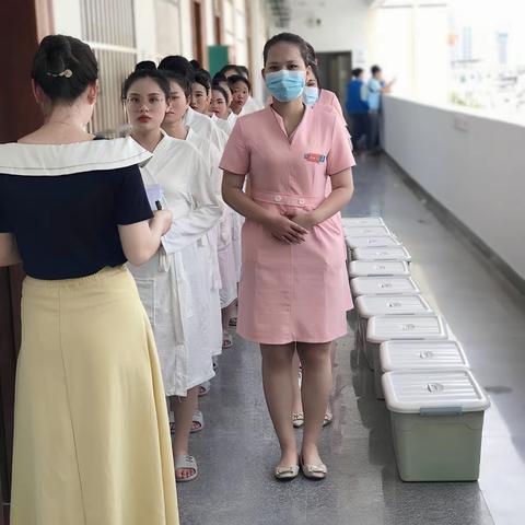 2023年22级美容2班第十届技能大赛巜美容（美容护理）》 项目与《美甲彩绘》项目