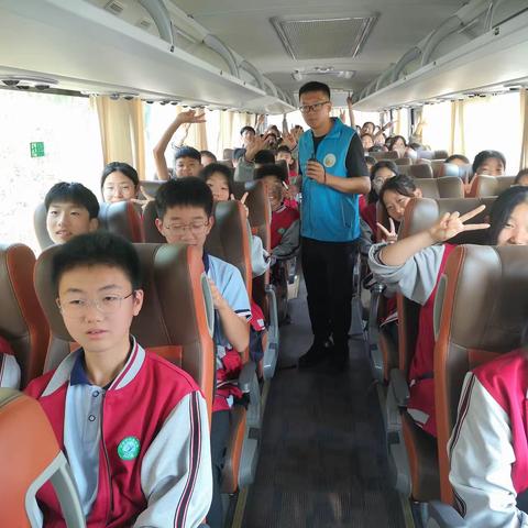 ＂一拖新智慧，一河通古今＂——沁园中学2021级4班研学实践主题活动