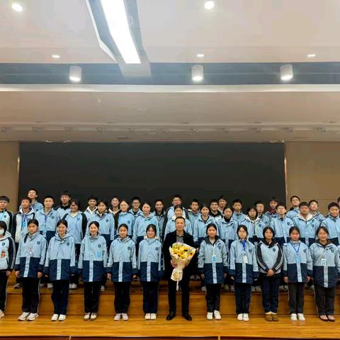 法律护航青春，法治点亮未来——2411班法治宣讲活动纪实