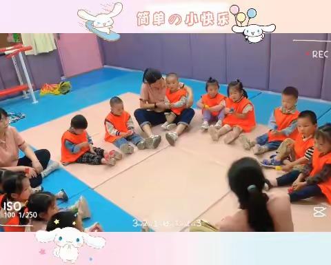 音乐课《在农场里》✅让幼儿了解常见动物的名称及其叫声🍃✅用不同的乐器模仿不同动物的声音✨