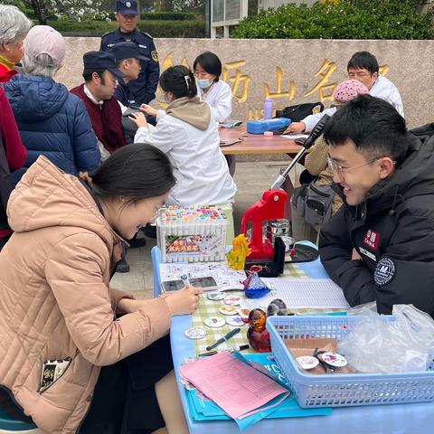 【千佛山街道·梦想名郡】计生协会联动春日市集举办爱国卫生运动~