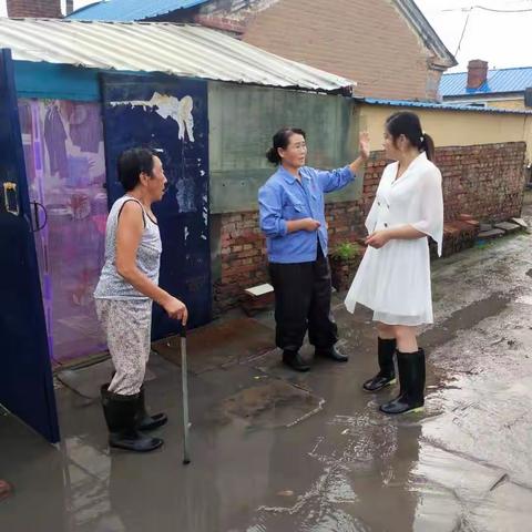 【乘风街道乘风一社区】“大雨无情人有情  大灾面前见真情”