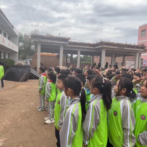 喜迎国庆，礼赞祖国