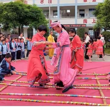 “浓情三月三，悠悠壮乡情”——新塘小学“三月三”活动