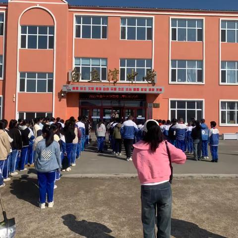 春风十里，正“植”有你——白鱼湾镇学校植树活动