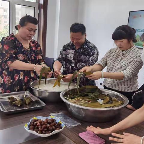 “粽叶飘香迎端午，幸福和谐邻里情”端午节主题活动
