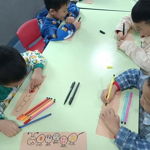 《林琳》仁怀市迎奥幼儿园小班《生活照》