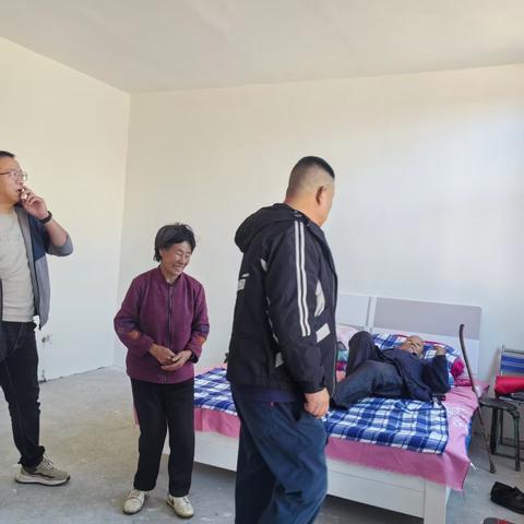 2025.10网格员工作简报2