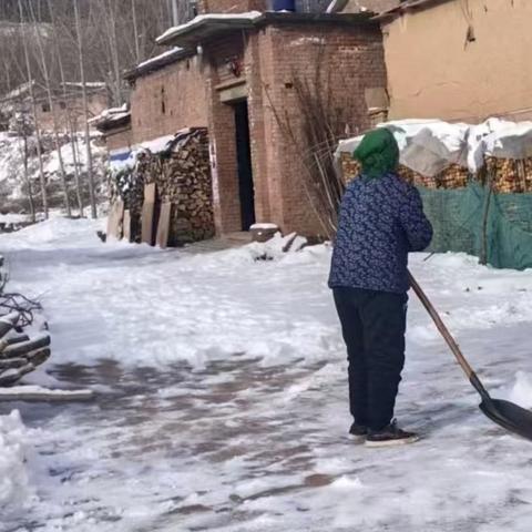 2025.12网格员工作简报2