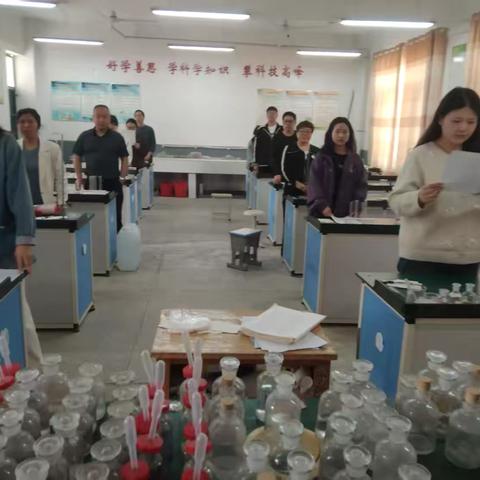 【以拼搏为翼 赴青春之约】 ——鸦岭二中九年级中考全真模拟纪实