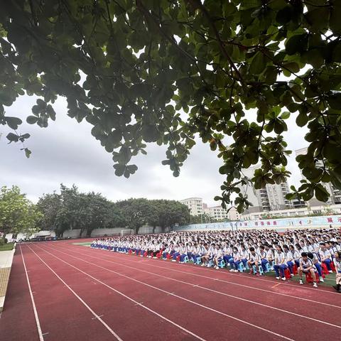 铸魂新时代，建功新征程——电白春华学校初三学部秋季开学典礼