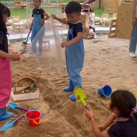 幼师小强的简篇