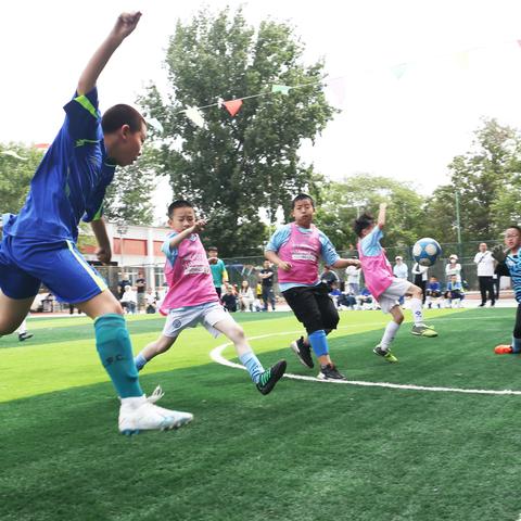 以体育人 足球筑梦——城北小学教育集团三、四年级校园足球联赛圆满成功