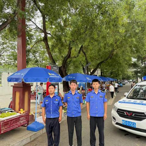 便民摊点暖民心 烟火气里藏温情