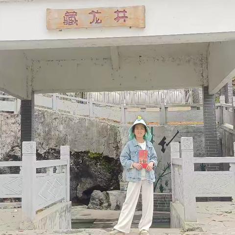 四月和你们相逢