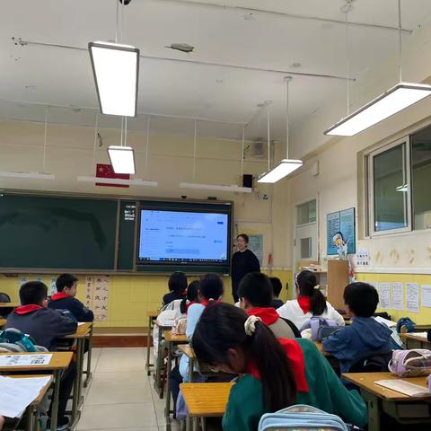 AI魔法：零基础变身AI智能小达人 ——从语数外到创意表达，一站式解锁高效的AI技能 六·6班家长讲堂主题活动