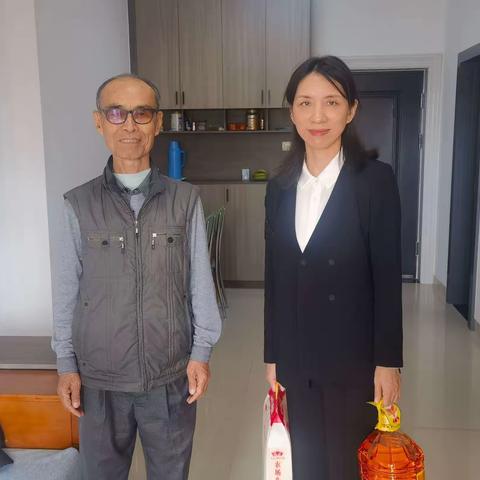 新春慰问 岁寒情暖—市民政局严音莉局长开展春节前走访慰问老干部活动