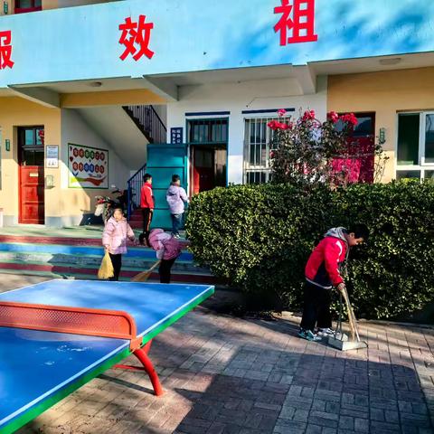 陶泉乡索庄学校保洁大扫除营造清新校园环境