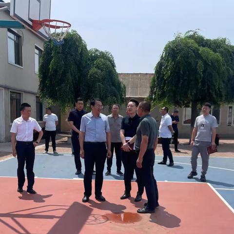 区委副书记、区长赵永圣，区委副书记郭宪成等领导分别到新民屯镇考察调研