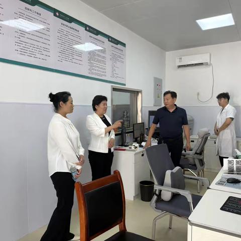 建安区卫健委岳主任一行到我院进行调研指导工作