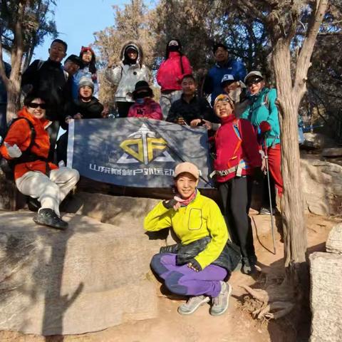 2025.2.15日「巅峰户外免费活动」周六，提木崖～佛母洞～乾坤洞～五公洞～鹿回头等。