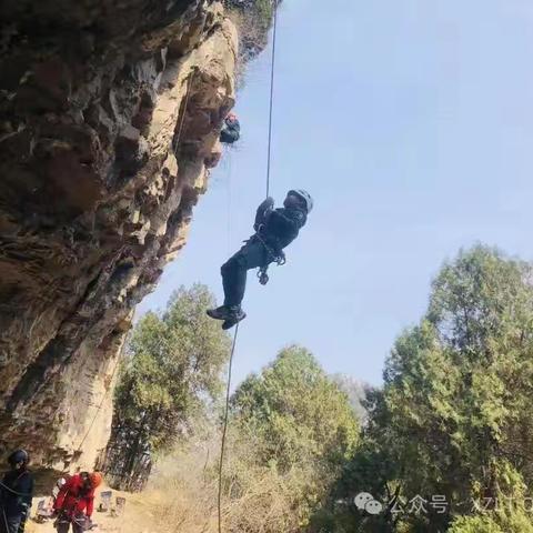 【巅峰户外】9月7号周日亲子活动专场，索降➕溜索。