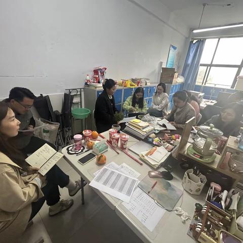 和合聚力 蓄势待发 ——临沂第四十中学八年级11班12班班级教导会