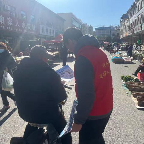 退役军人志愿者变身“宣传员” 医保宣传“零距离”