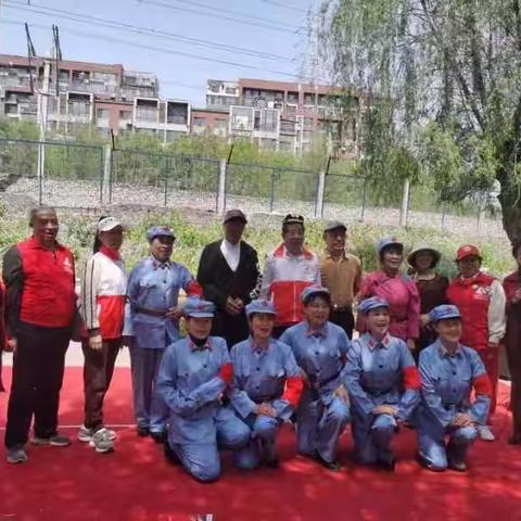 将军街道爱心驿站庆五一文艺汇演