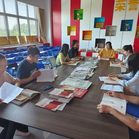 学无止境念初心，集体备课干劲浓——临沂长安小学五年级语文组第八单元集体备课活动