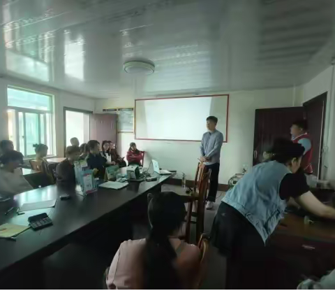 海南就业驿站文昌东路站举办职业指导专题讲座 拓宽就业渠道助力求职者成长