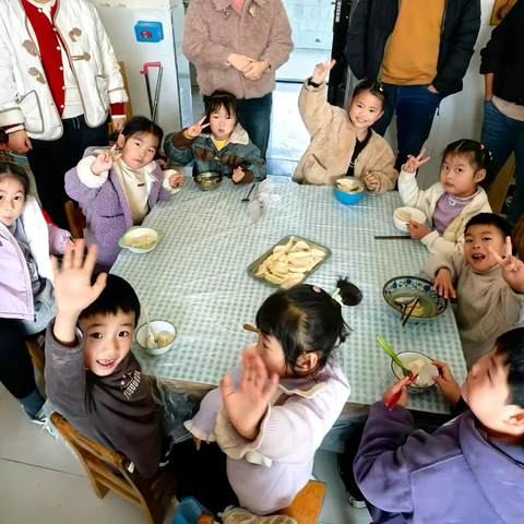 古邳二园迎冬之包饺子