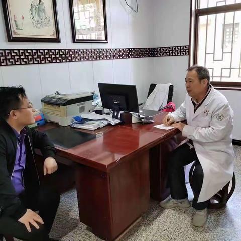 华州区卫健局开展已脱贫户及三类人群乡村振兴政策落实排查工作