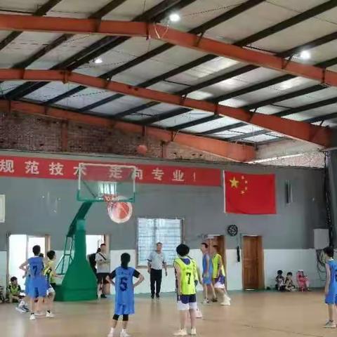 丰富学生暑假生活，增强青少年体质———平山县平山镇南街小学