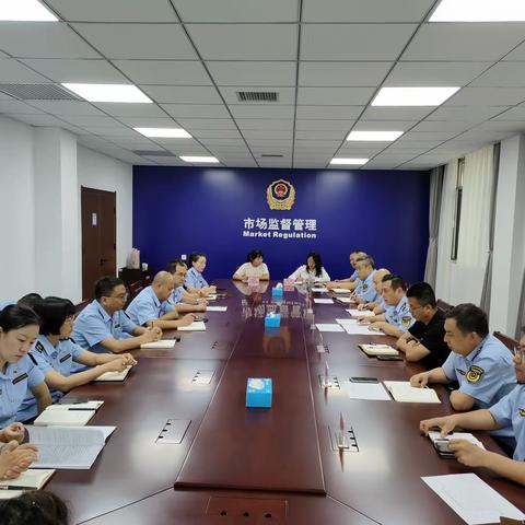 护航开学季  监管保安全——市场监管综合行政执法进校园