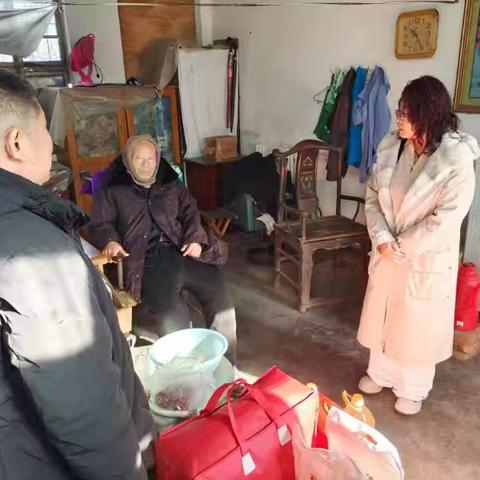 杨庄镇残联开展迎新春送温暖走访慰问残疾人活动
