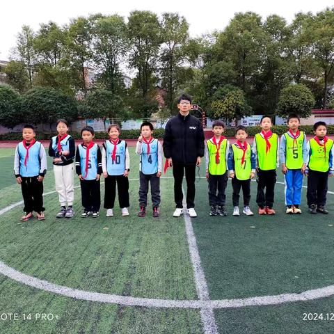 【乐英课程动态38】赤山镇中心小学足球联赛激情开赛，素质教育展现风采