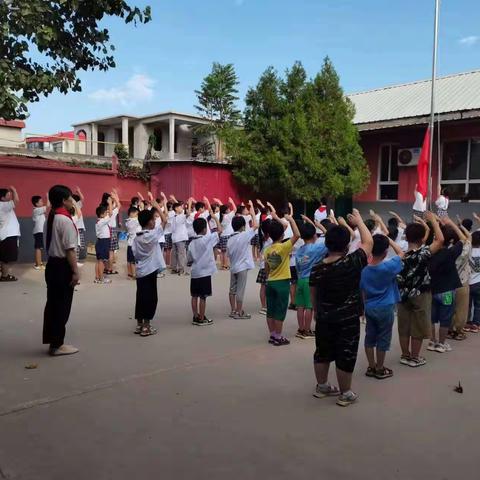 【勿忘国耻 强我中华】——范庄小学举行纪念九一八事变主题教育升旗仪式