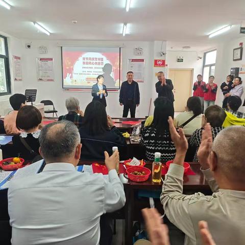 前锋社区举办“双节同庆聚邻里 家国同心共团圆”文艺演出活动