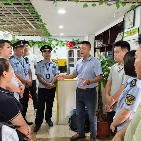“筑牢校外学生安全防线 守护校园生命之花〞一海口市教育局联合市市场管理局、住建局、综治执法局开展校外寄宿点安全排查整治工作