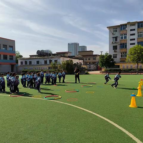 以体育人 以研促教——南苏曹小学体育公开课剪影