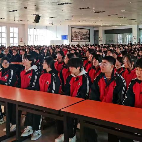 燃百日烽火，铸高考辉煌——张家口市实验中学（原沙岭子中学）剑指高考决战2025百日宣誓动员大会