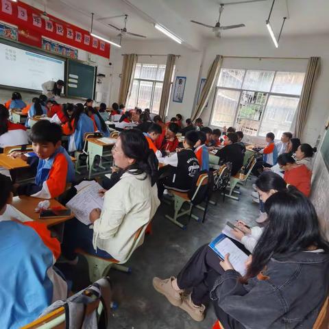 诗情古韵润课堂 教研探路促成长——富禄乡高岩小学语文古诗教学主题教研活动