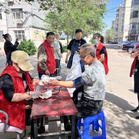 “幸福同行”网格服务日——“幸福”从“头”开始便民义剪